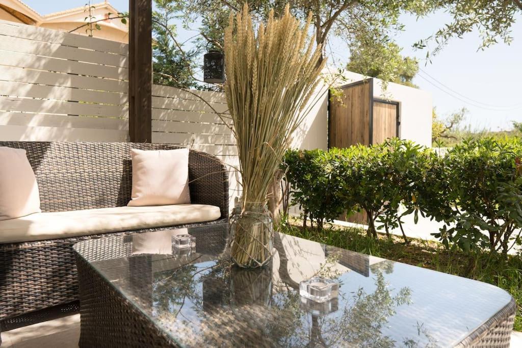 Pierina House Villa ซีลีวี ภายนอก รูปภาพ